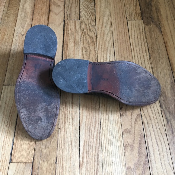 Allen Edmonds Men's Mcallister Wing Tip Oxford Shoe in Black Size 9 - Picture 4 of 5